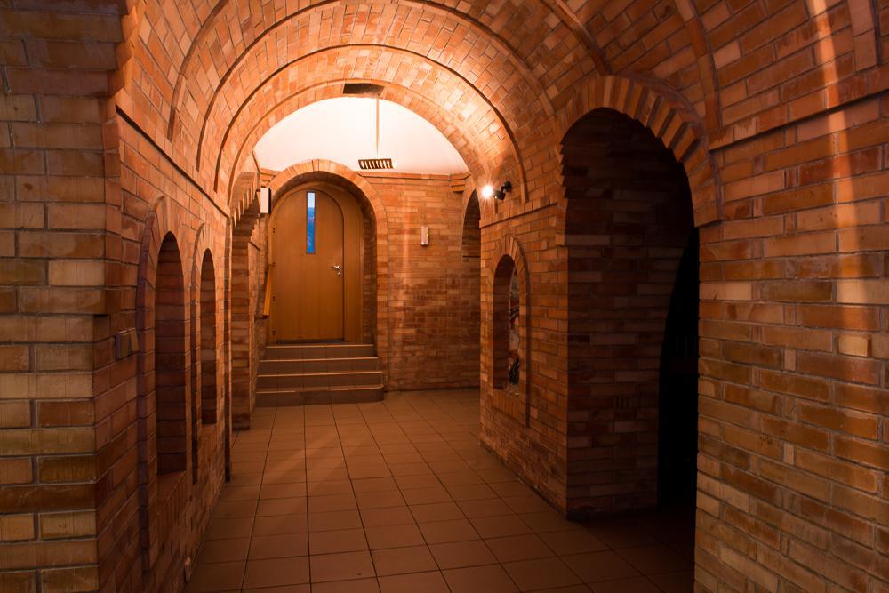Hotel Imos Breclav Bagian luar foto
